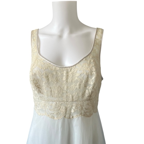 Vintage Vanity Fair Nylon Double Layer Baby Blue Lace Night Gown SIZE 36 Tricot - Picture 5 of 12